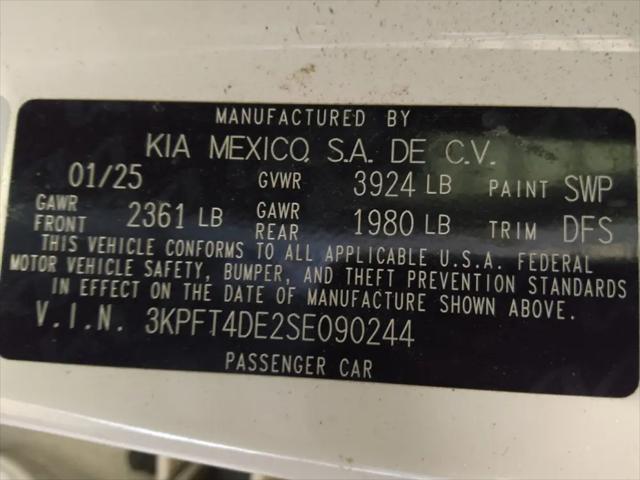 2025 Kia K4 LXS
