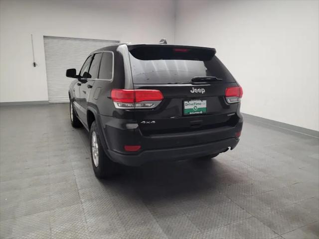 2017 Jeep Grand Cherokee Laredo 4x4
