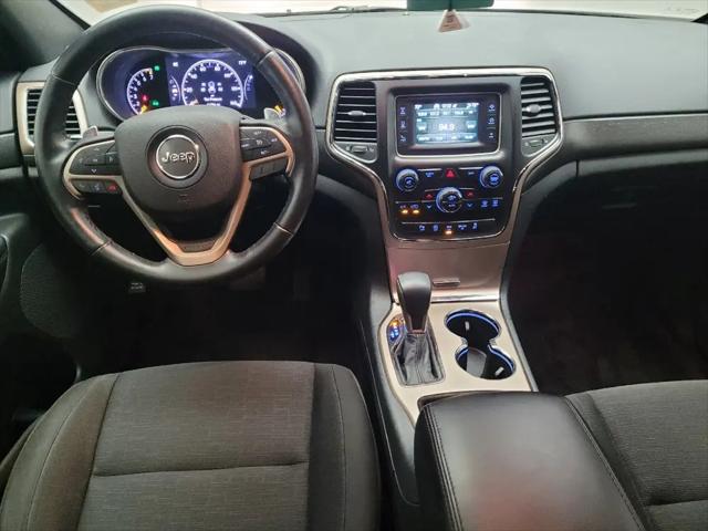2017 Jeep Grand Cherokee Laredo 4x4