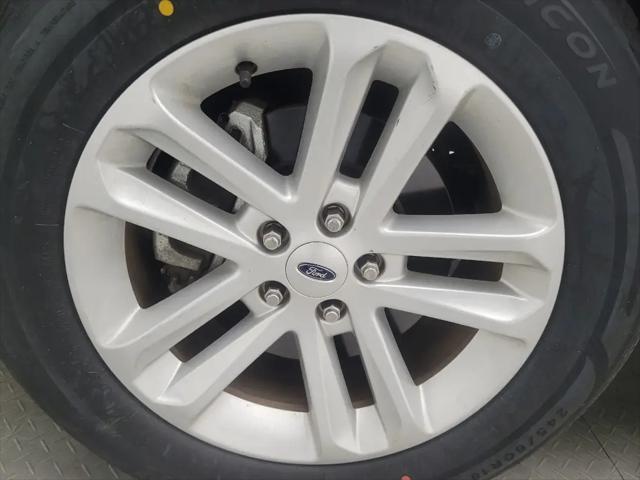 2016 Ford Explorer Base