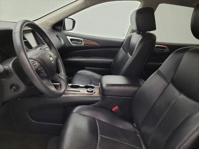 2017 Nissan Pathfinder Platinum