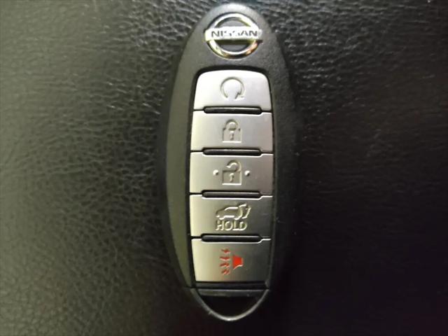 2017 Nissan Pathfinder Platinum
