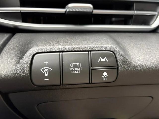 2023 Hyundai Elantra Hybrid Blue