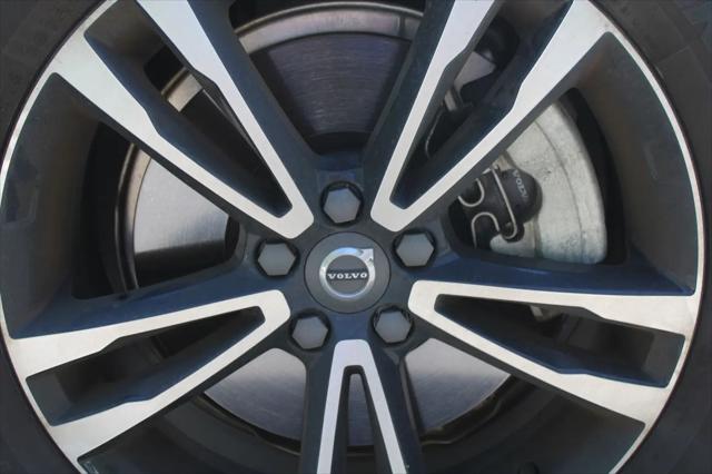 2018 Volvo XC60 T6 Momentum