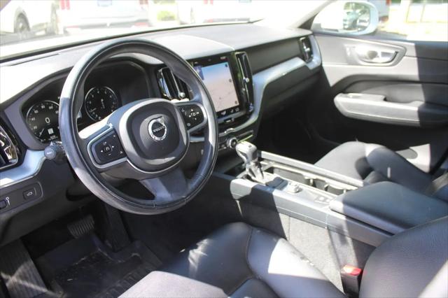 2018 Volvo XC60 T6 Momentum