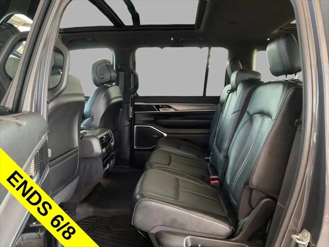 2023 Jeep Wagoneer Series II Carbide 4x2