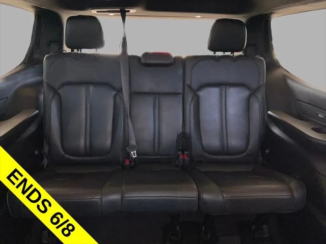 2023 Jeep Wagoneer Series II Carbide 4x2