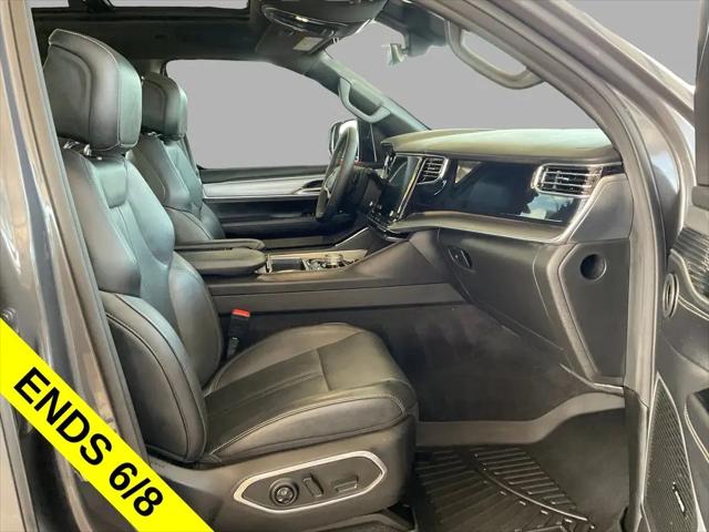2023 Jeep Wagoneer Series II Carbide 4x2