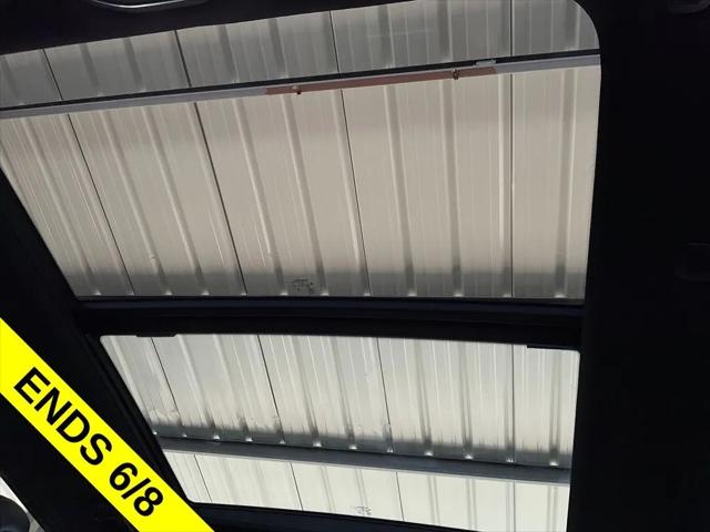 2023 Jeep Wagoneer Series II Carbide 4x2