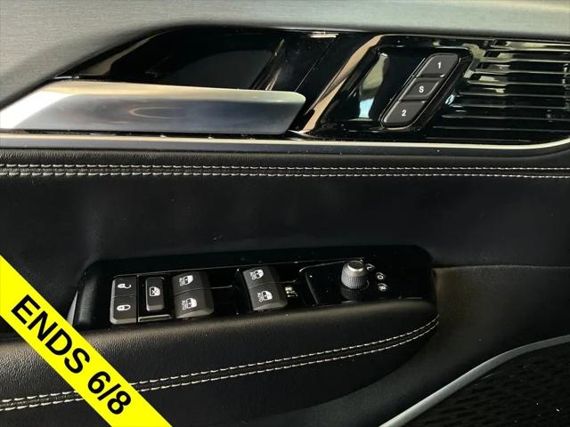2023 Jeep Wagoneer Series II Carbide 4x2
