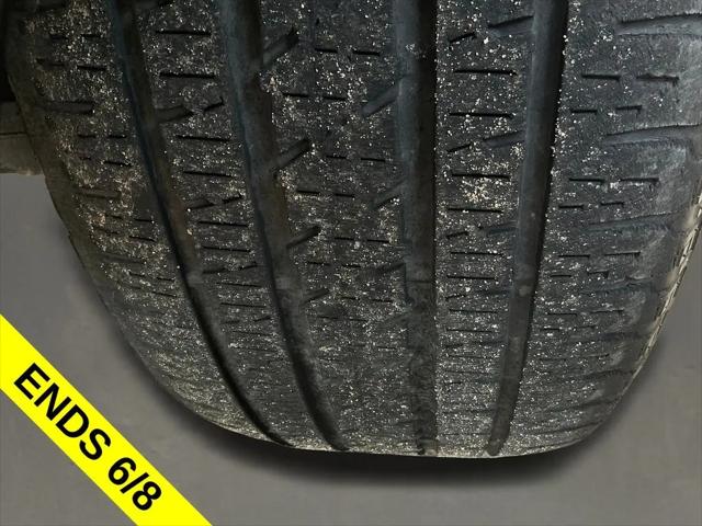 2023 Jeep Wagoneer Series II Carbide 4x2