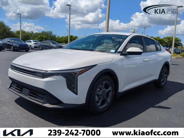 2025 Kia K4 LXS