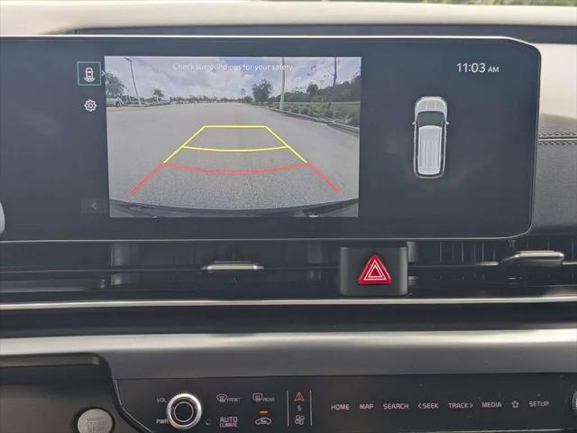 2025 Kia Carnival MPV LXS