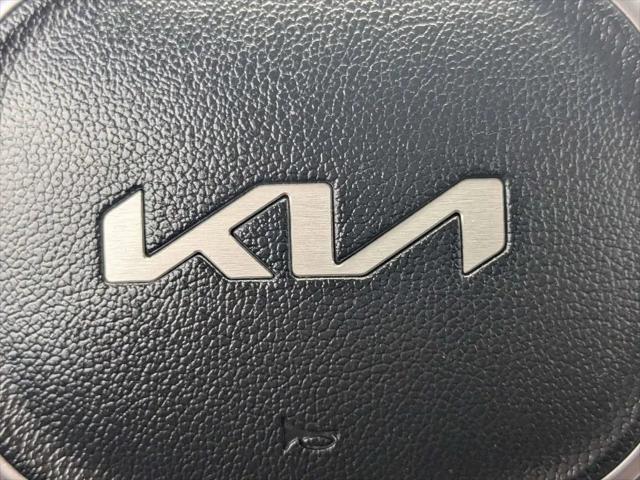 2025 Kia Carnival MPV LXS
