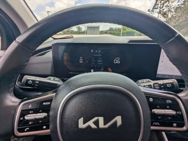 2025 Kia Carnival MPV LXS