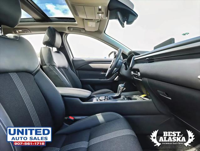 2023 Mazda CX-50 2.5 S Preferred Plus