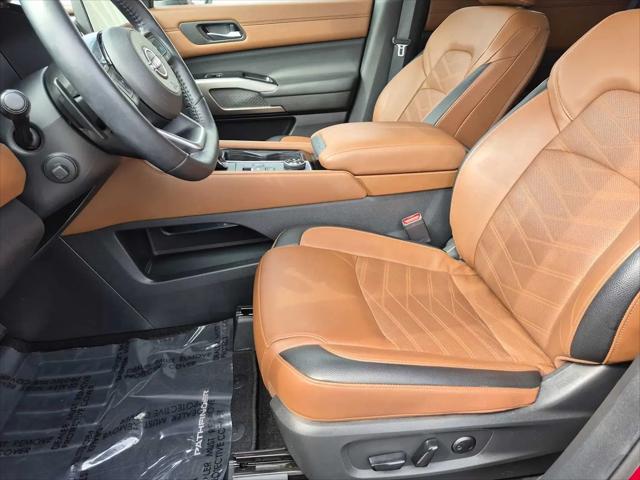 2024 Nissan Pathfinder Platinum 4WD