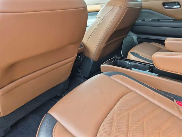 2024 Nissan Pathfinder Platinum 4WD