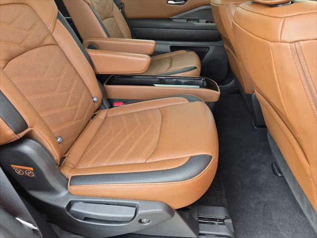 2024 Nissan Pathfinder Platinum 4WD