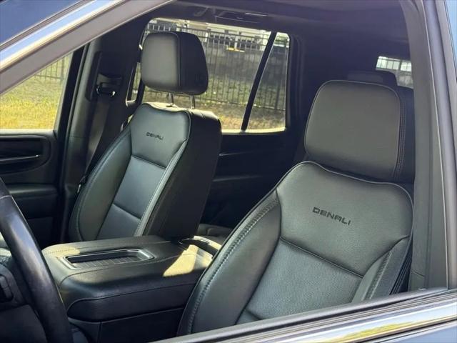 2022 GMC Yukon 4WD Denali