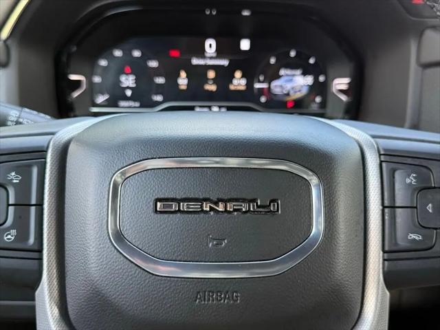 2022 GMC Yukon 4WD Denali