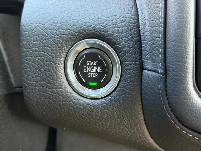 2022 GMC Yukon 4WD Denali