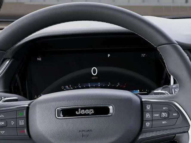 2026 Jeep Grand Cherokee Laredo 4x2