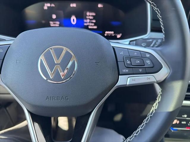 2025 Volkswagen Taos 1.5T SE