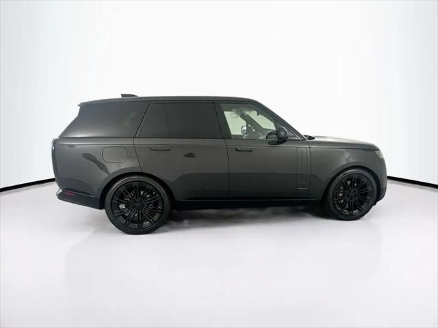 2026 Land Rover Range Rover P400 SE