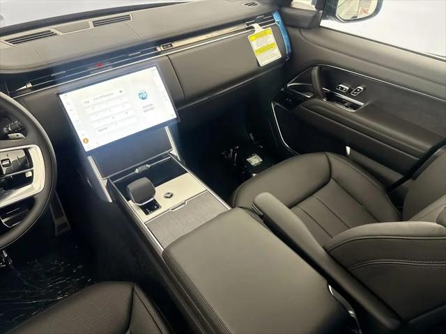2026 Land Rover Range Rover P400 SE