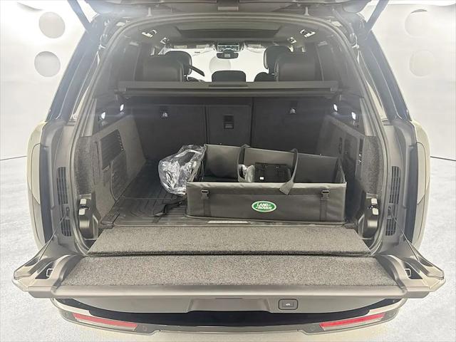 2026 Land Rover Range Rover P400 SE