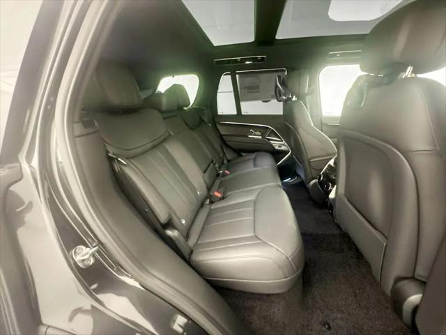 2026 Land Rover Range Rover P400 SE