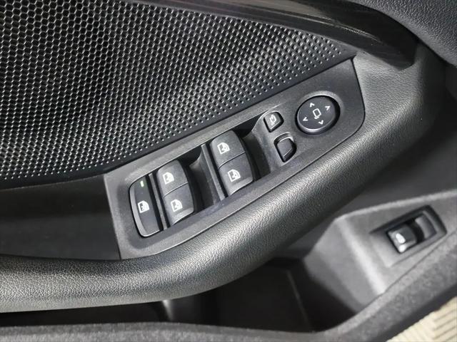 2023 BMW Coupe i sDrive