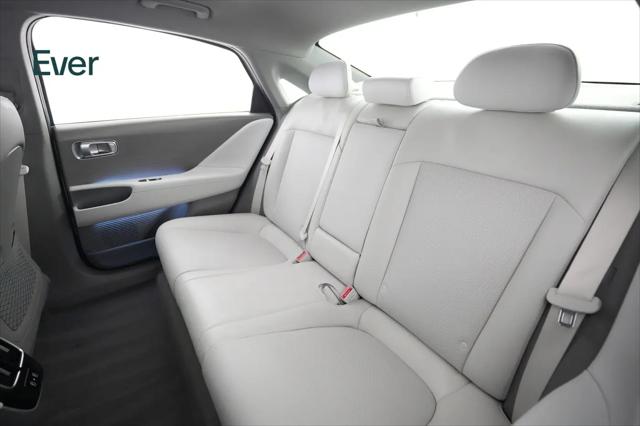 2024 Hyundai IONIQ 6 SEL