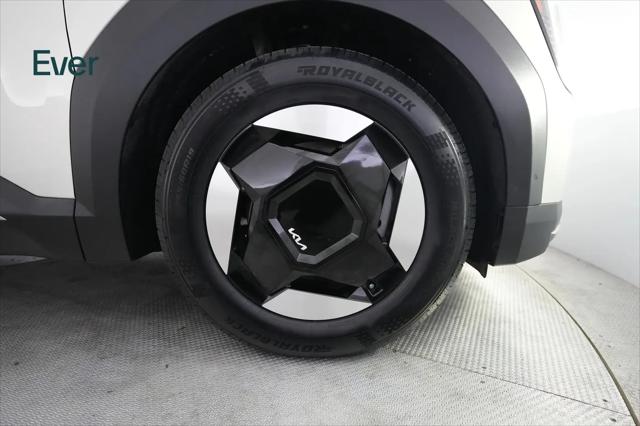 2024 Kia EV9 Light Long Range