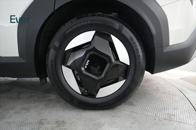 2024 Kia EV9 Light Long Range
