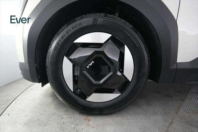 2024 Kia EV9 Light Long Range