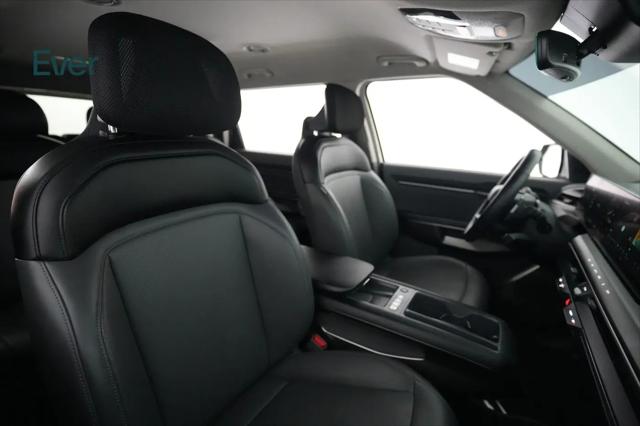 2024 Kia EV9 Light Long Range