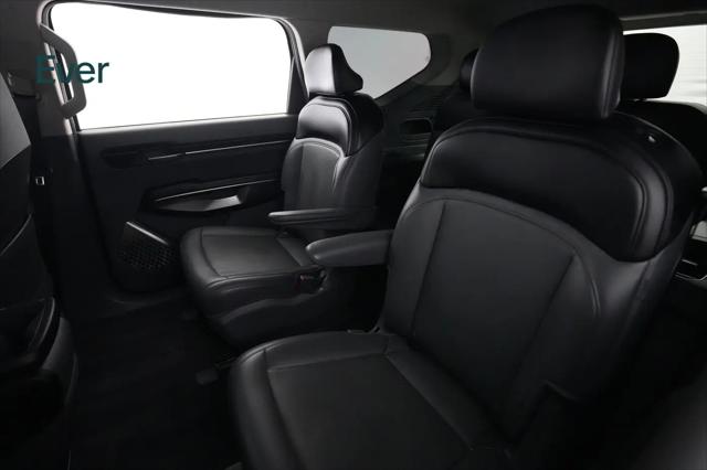2024 Kia EV9 Light Long Range