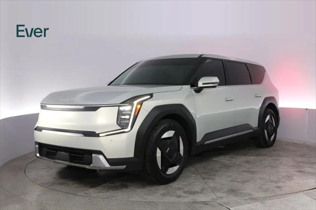 2024 Kia EV9 Light Long Range
