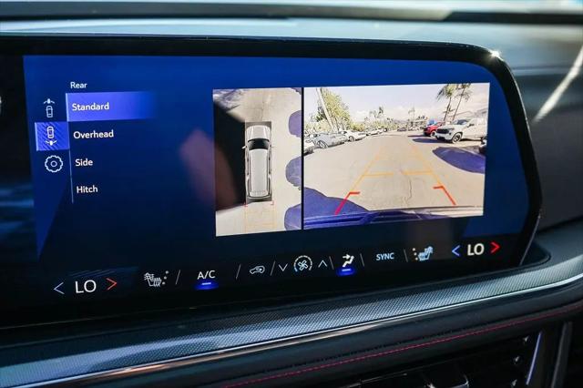 2025 Chevrolet Suburban 4WD RST
