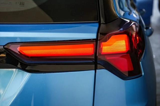 2027 Chevrolet Bolt LT FWD
