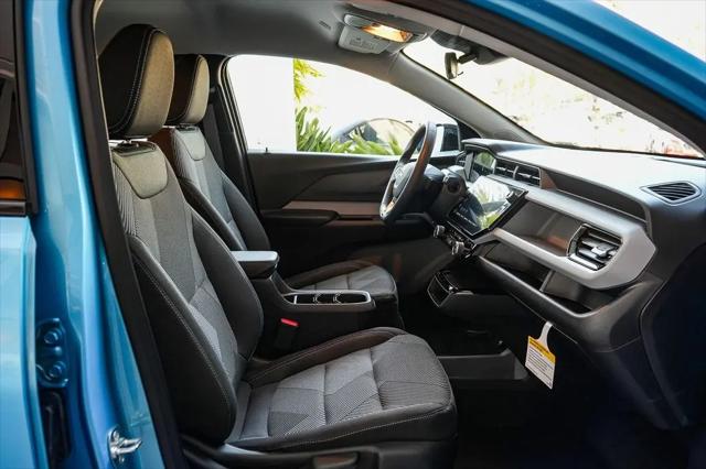 2027 Chevrolet Bolt LT FWD