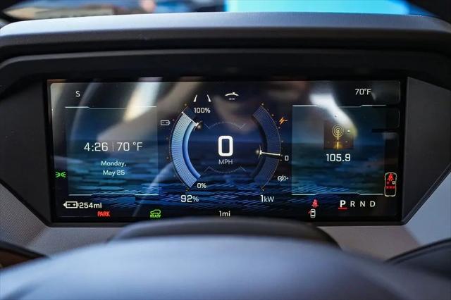 2027 Chevrolet Bolt LT FWD
