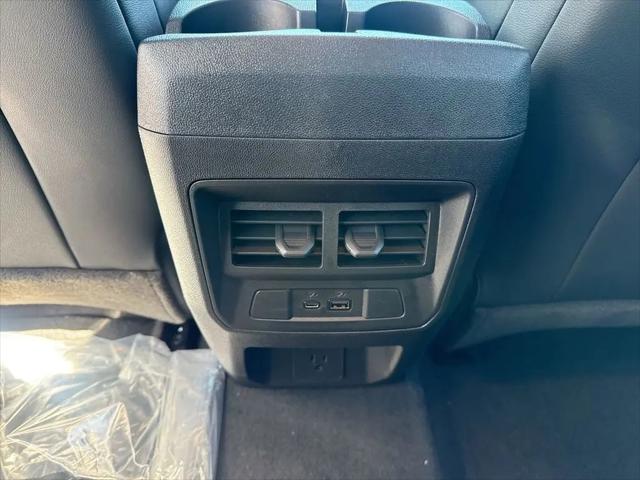 2026 GMC Canyon Elevation, 4WD