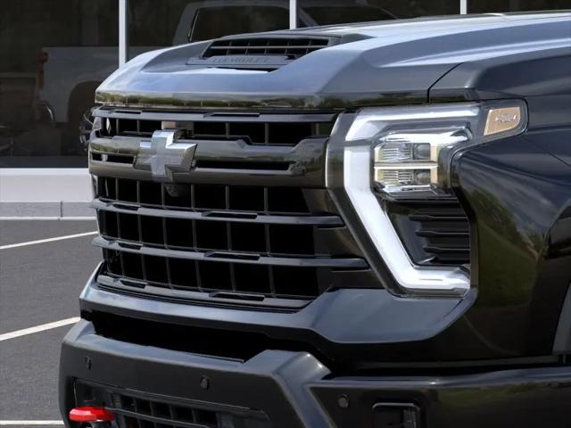 2026 Chevrolet Silverado 2500HD Crew Cab, Standard Bed, LT, 4WD