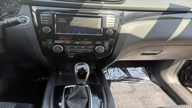 2020 Nissan Rogue Sport SV AWD Xtronic CVT