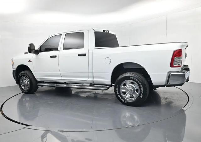 2024 Ram 3500 Tradesman Crew Cab 4x4 6'4" Box