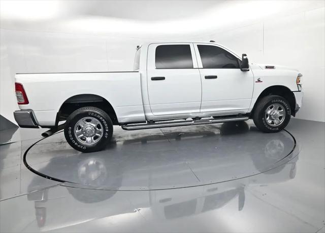 2024 Ram 3500 Tradesman Crew Cab 4x4 6'4" Box