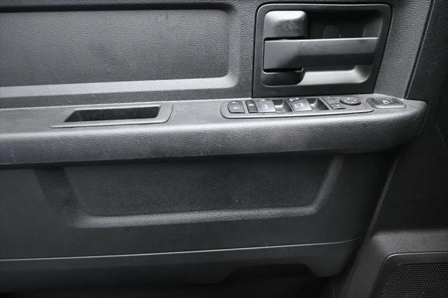 2024 Ram 3500 Tradesman Crew Cab 4x4 6'4" Box